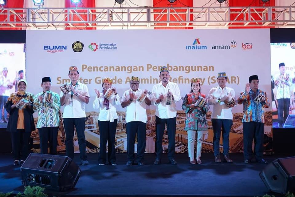 Saham antam