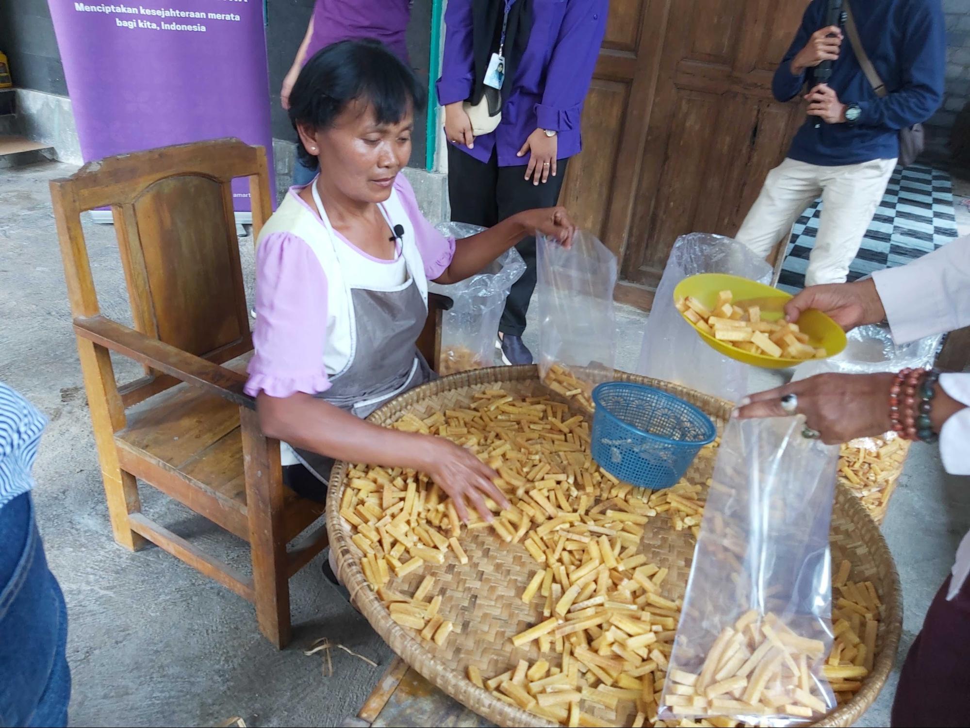 pengusaha sukun goreng