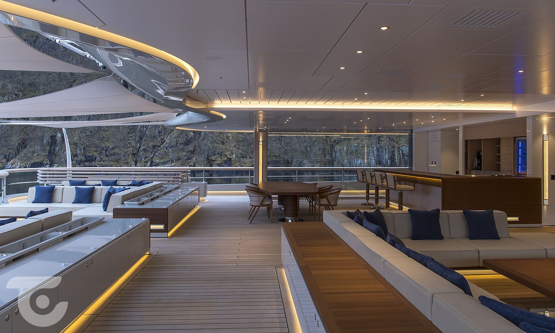 yacht mewah