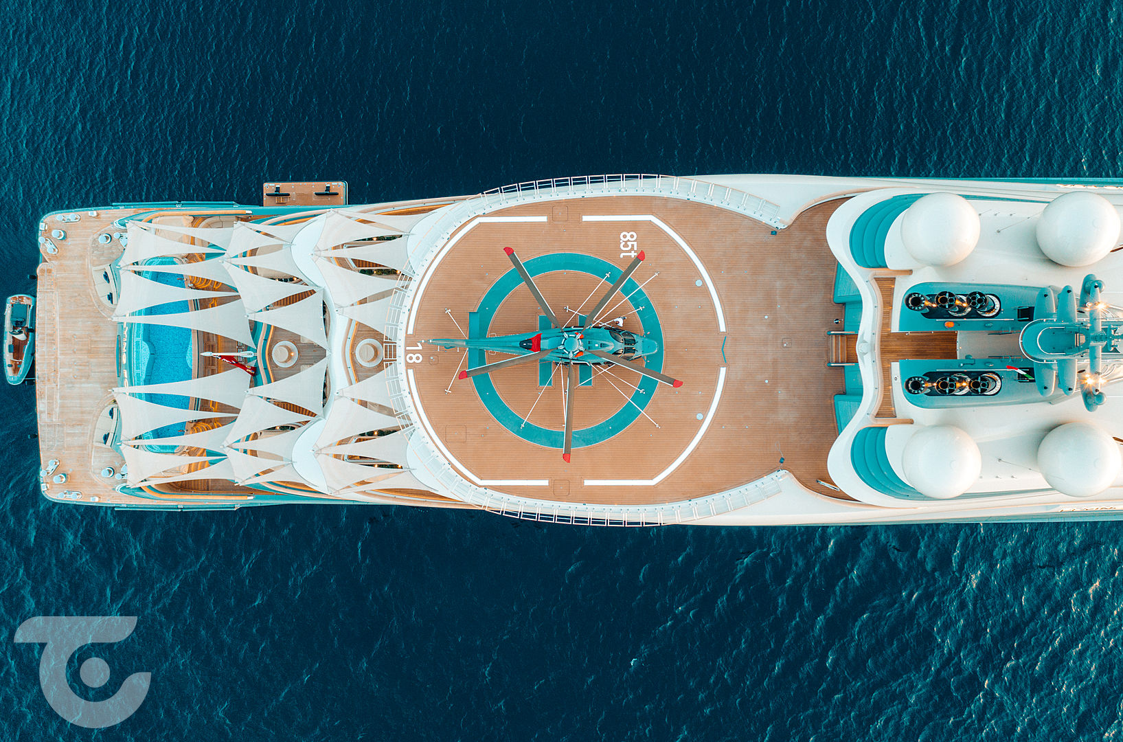 yacht mewah