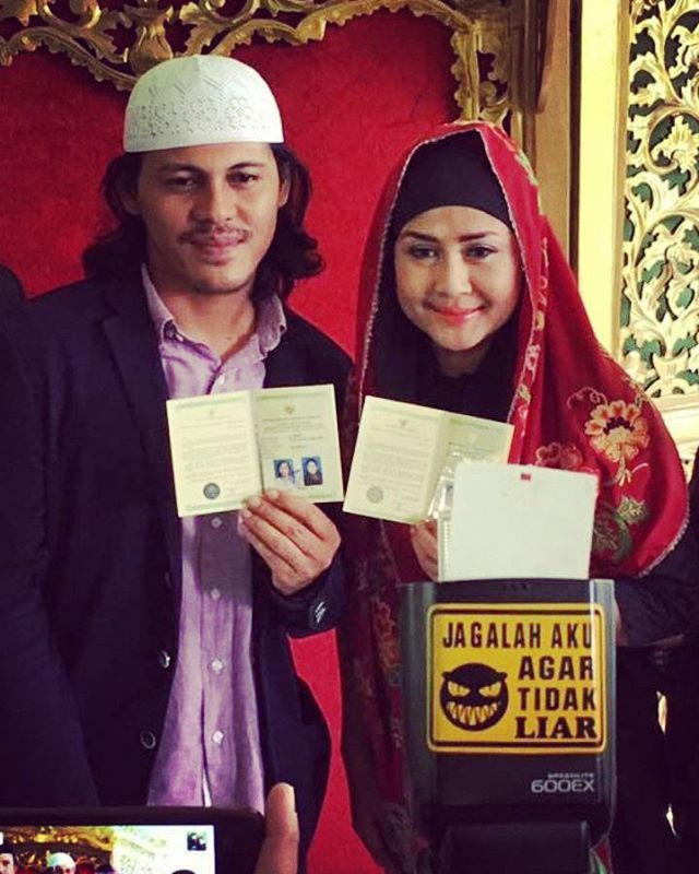 Ria Irawan