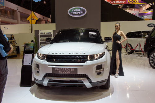 Gambar mobil mewah land rover