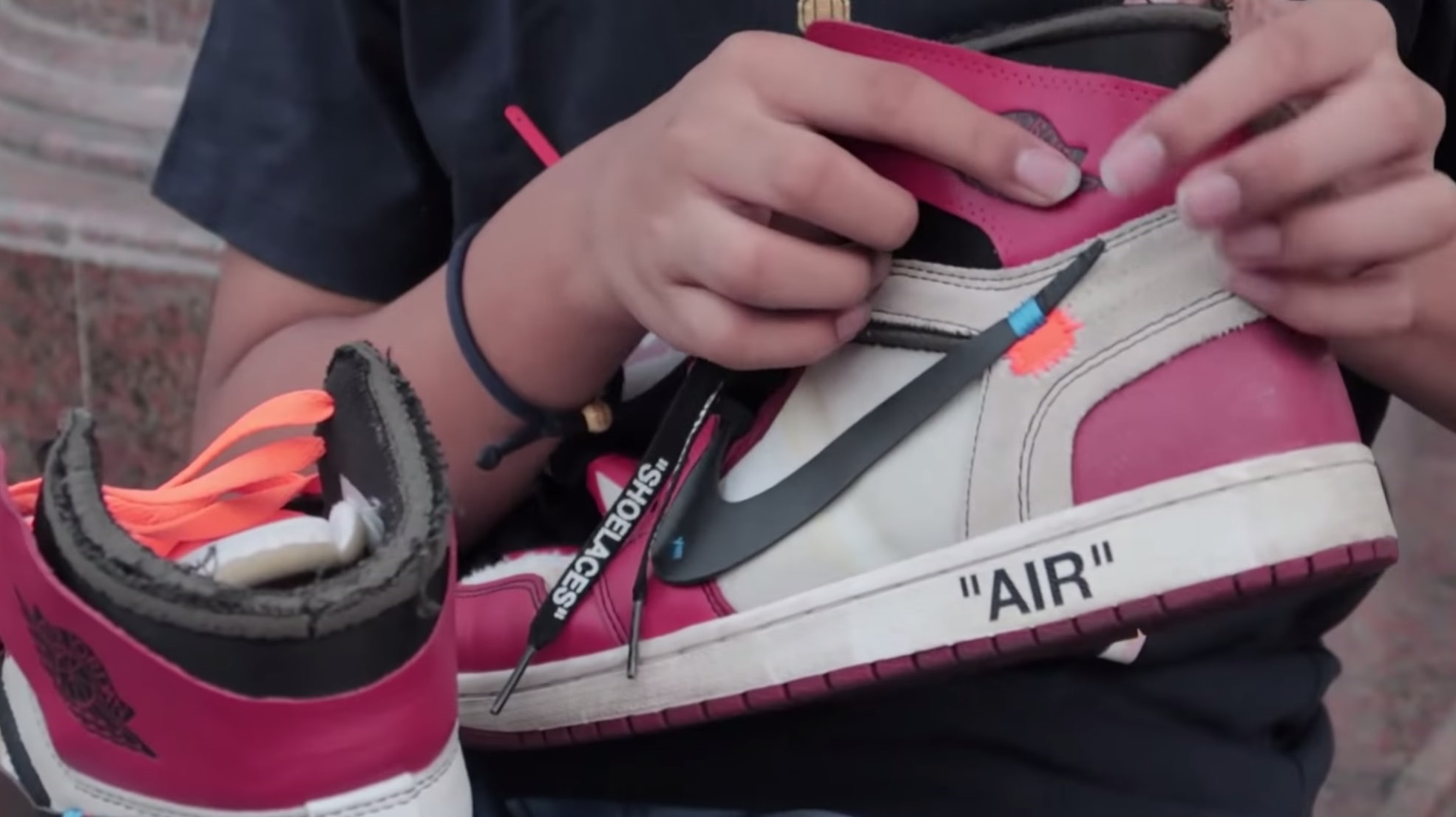 Air Jordan 1 Retro High OG x Off-White