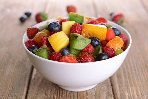 cara membuat salad buah