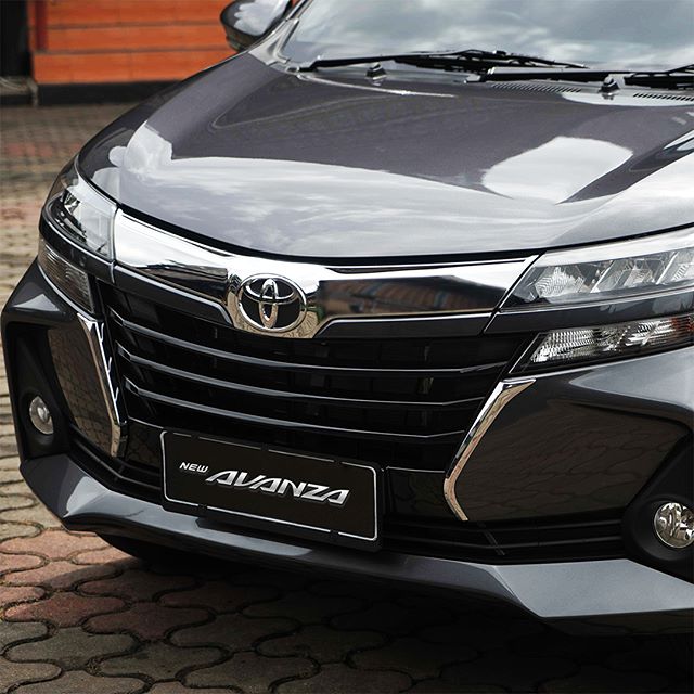 mobil keluarga