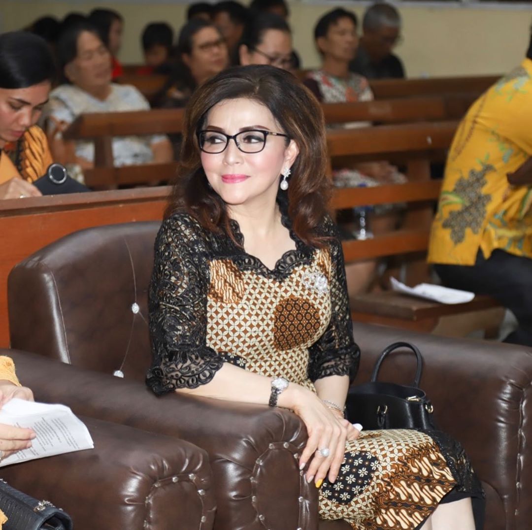 christiany eugenia paruntu