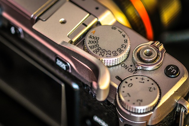 kamera mirrorless murah