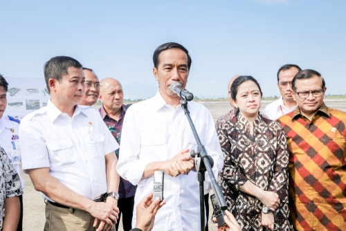 ketua dpr bersama jokowi