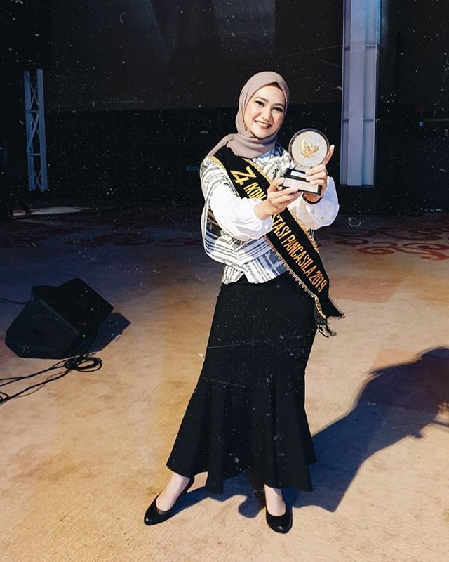 angkie yudistia