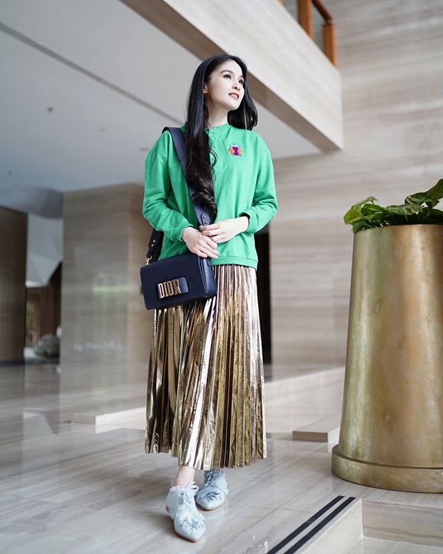 sandra dewi