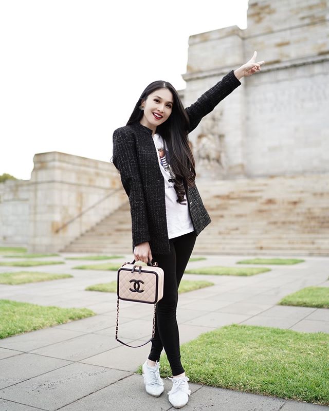 sandra dewi