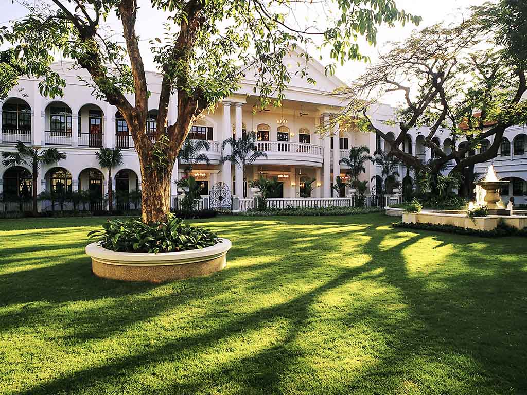 hotel berhantu