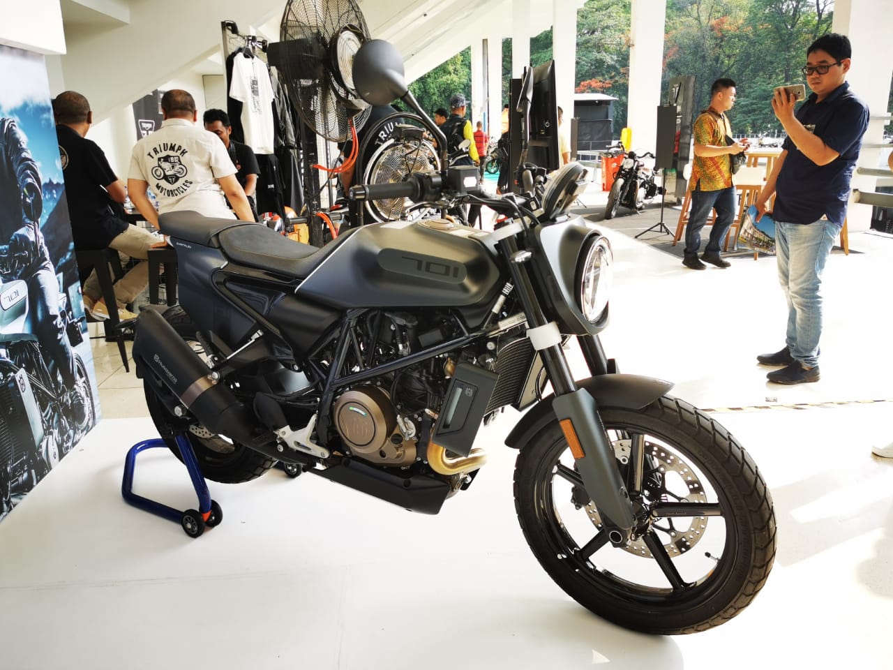 Husqvarna Svartpilen 701