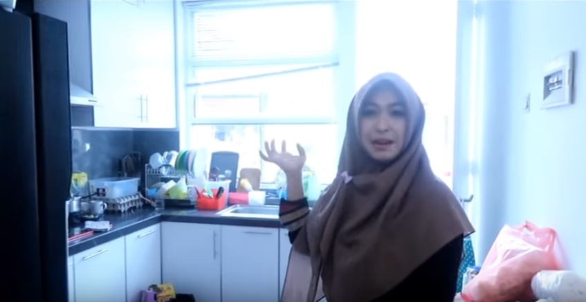 Oki Setiana Dewi