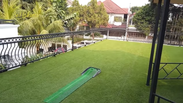 Rumah artis