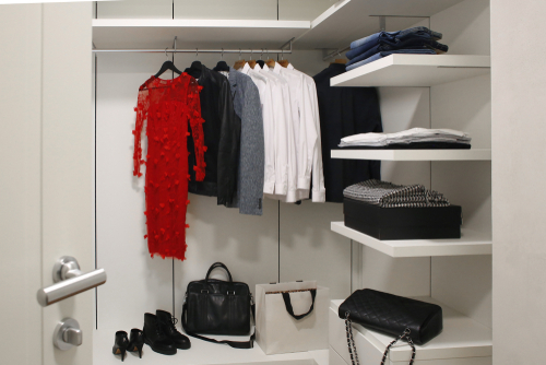 capsule wardrobe